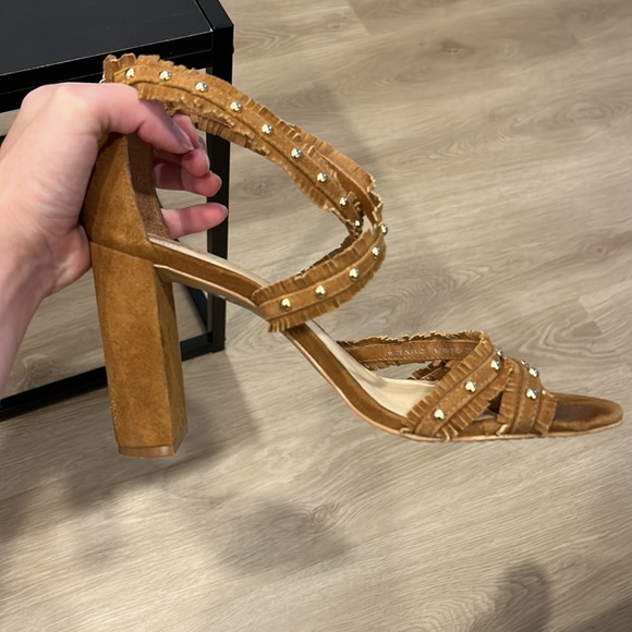 Vince Camuto Heels - Picture 2 of 6